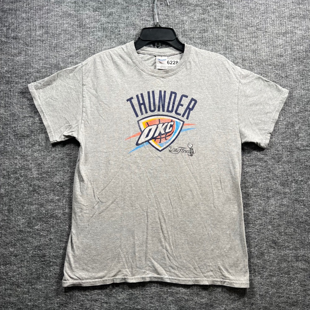 Gildan Oklahoma City Thunder NBA Finals Graphic T-Shirt Gray Mens Medium